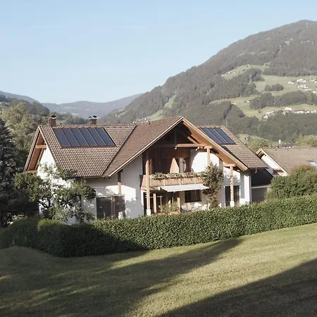 Alpenquartier Montafon Appartement *